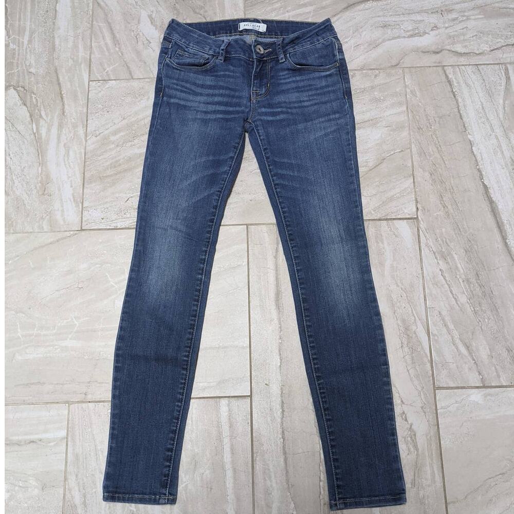 "Bulldog Black"  Skinniest Blue Jeans Size 1